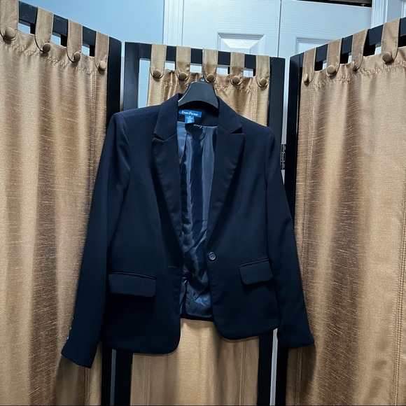 Evan Picone Jackets & Blazers - 🏷Evan Picone Black Blazer, Size:14 with front pockets